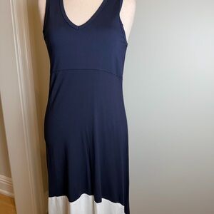 Karen by Karen Kane Size L Navy V-Neck Sleeveless Maxi Dress with White Hem